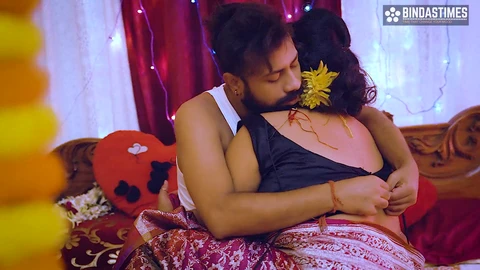 Mummy, web series, desi sex