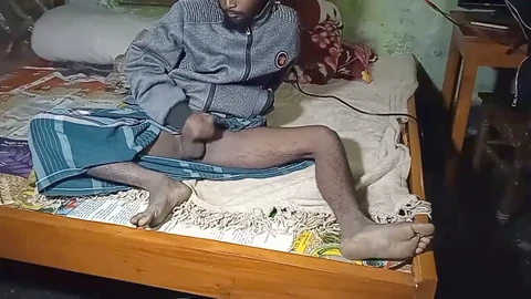 Indian desi gay enjoys bareback handjob from a big cock in a public restroom