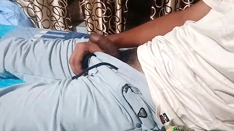 Il cinese sensuale ama il tuo corpo, amico